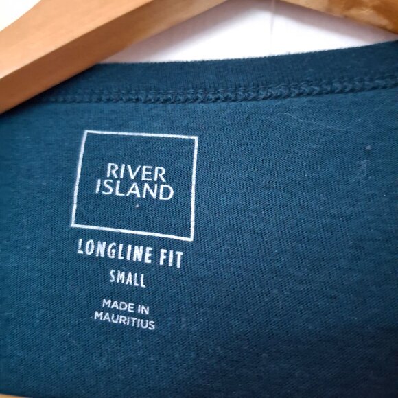 River Island Longline fit Tshirt - Picture 2 of 3